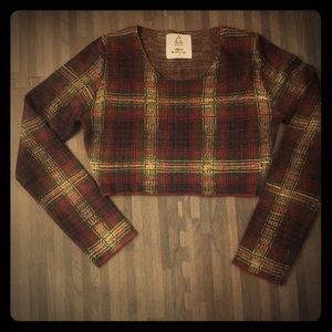 Long sleeve sweater crop top